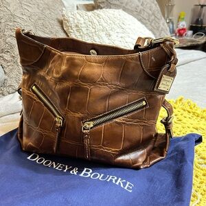 Dooney & Bourke Brown Leather Women's Bag